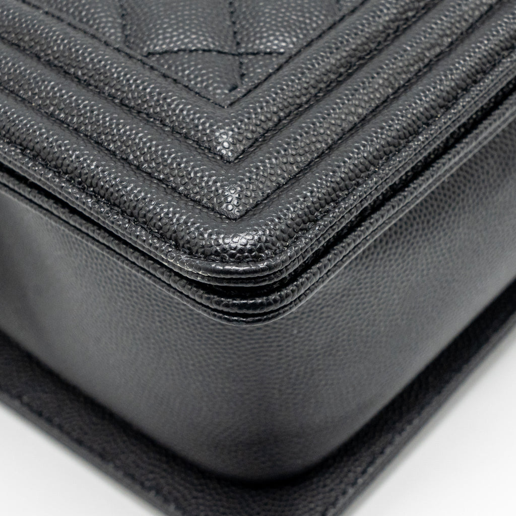 chanel-medium-boy-bag-caviar-black-ruthenium-hardware-1