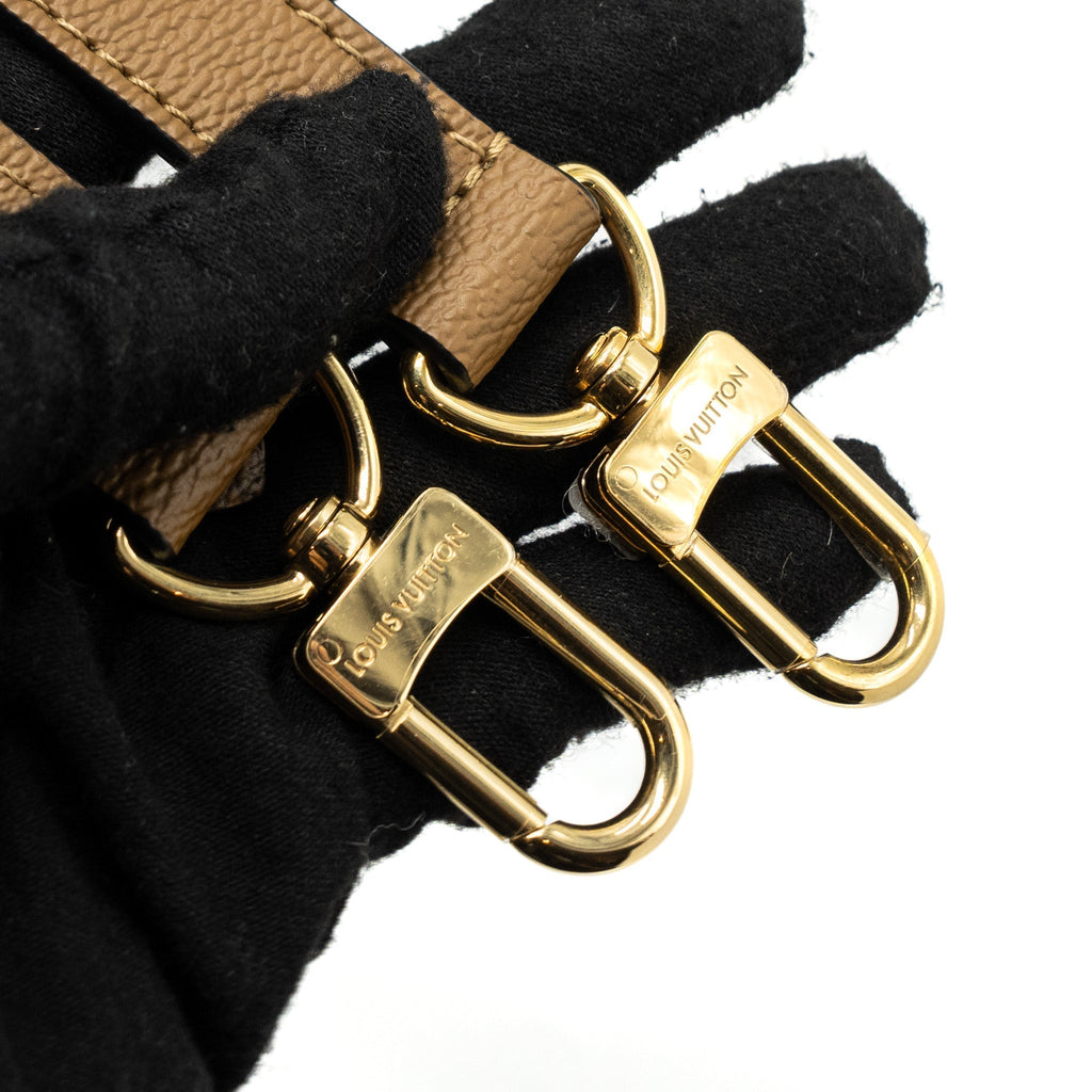 louis-vuitton-pochette-metis-monogram-reverse-canvas-ghw-6