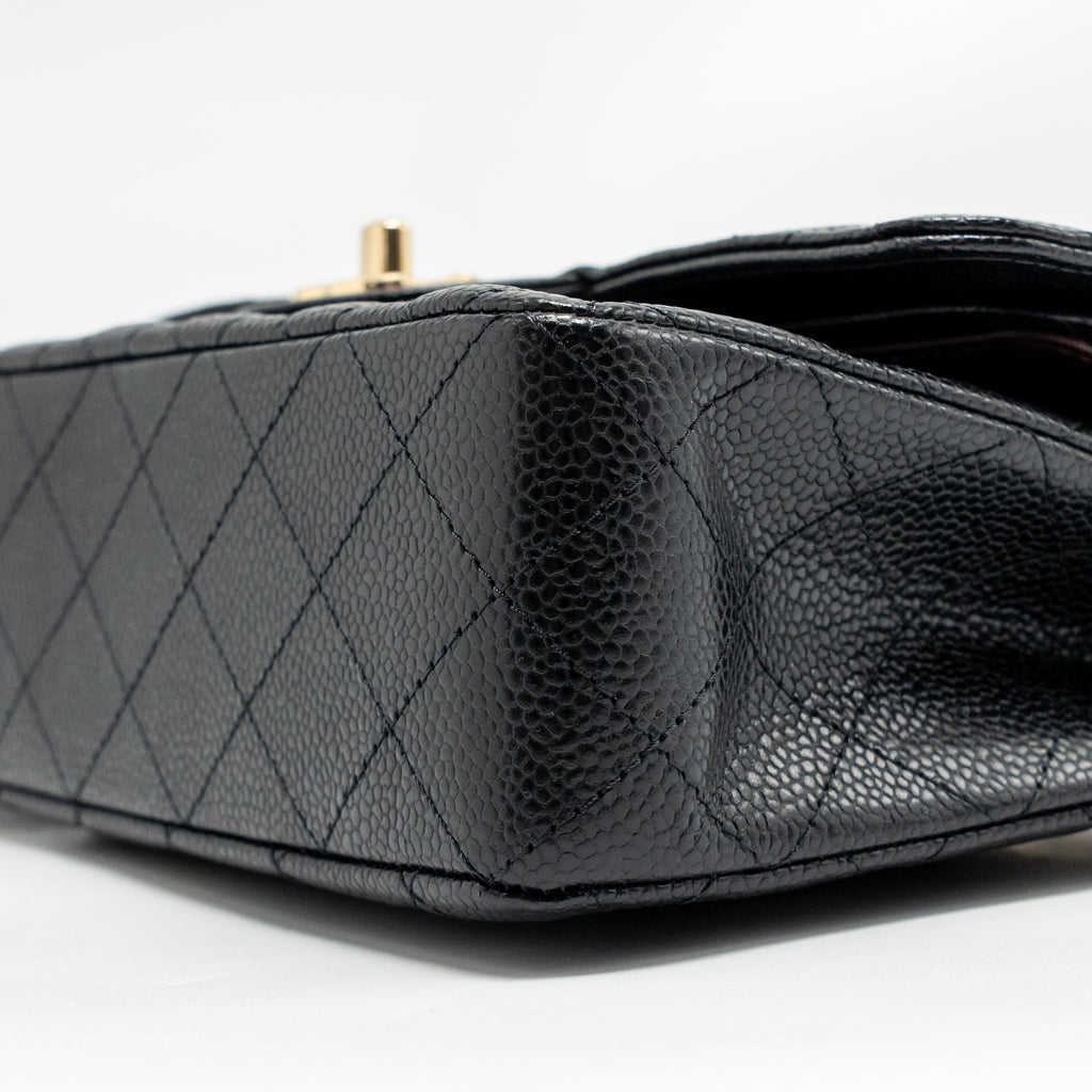 chanel-small-classic-double-flap-bag-caviar-black-ghwmicrochip-2