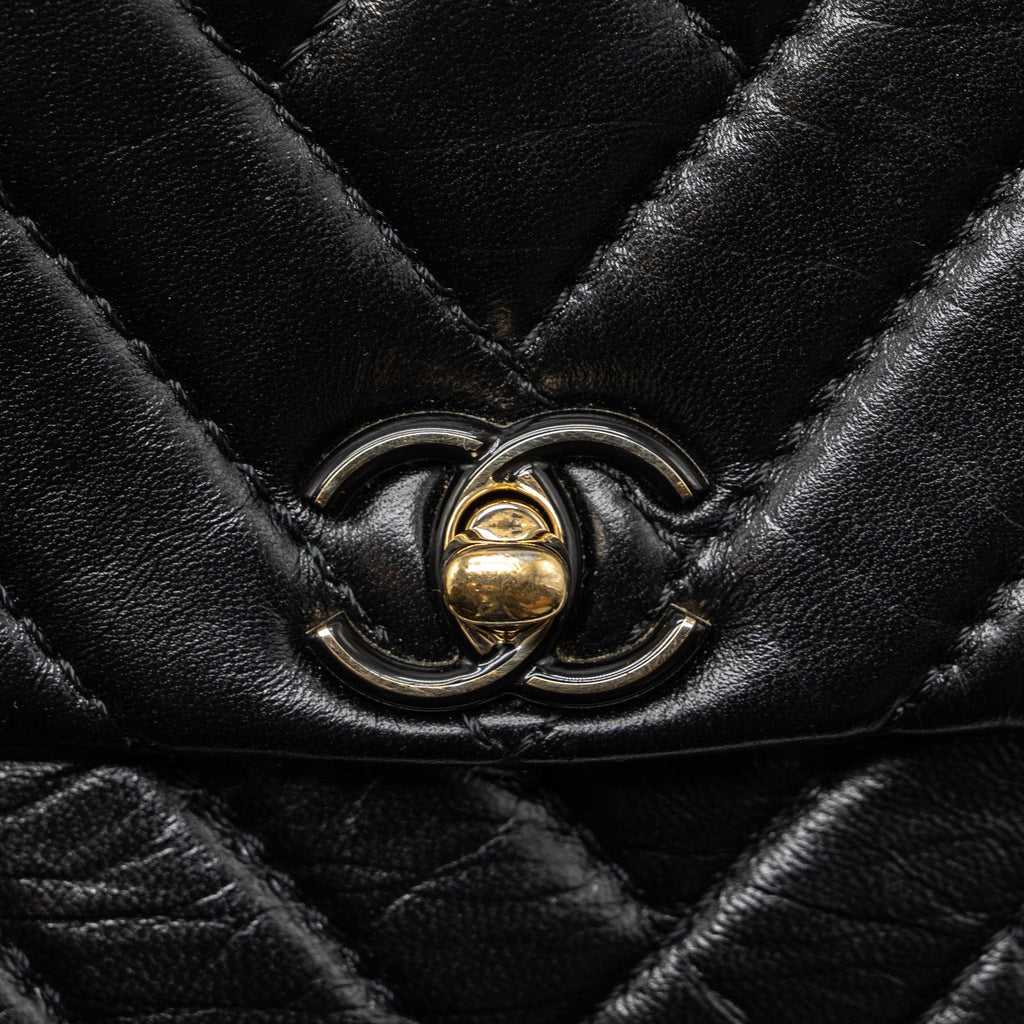chanel-mont-coco-mini-flap-bag-shiny-lambskin-black-lghw
