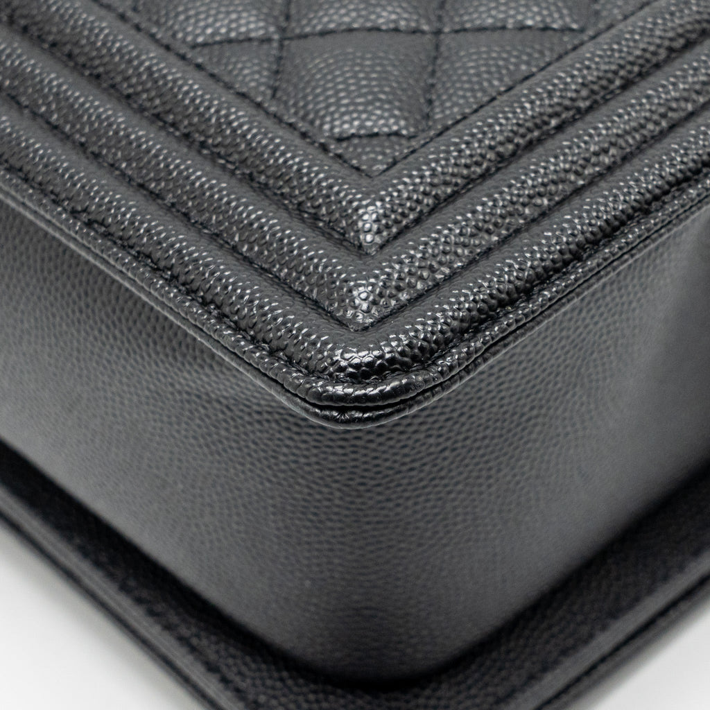 chanel-medium-boy-bag-caviar-black-ruthenium-hardware-1