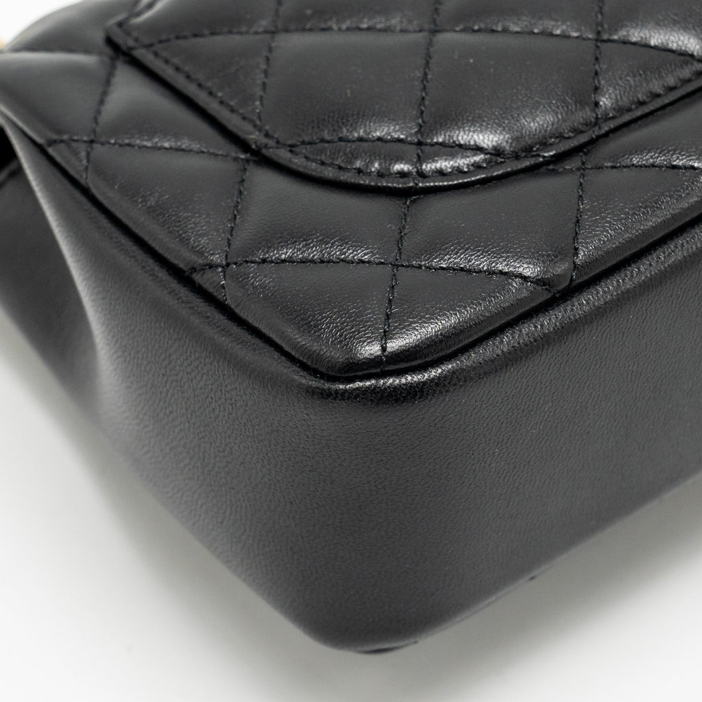 chanel-24p-pearl-chain-mini-flap-bag-lambskin-black-ghw-microchip-copy
