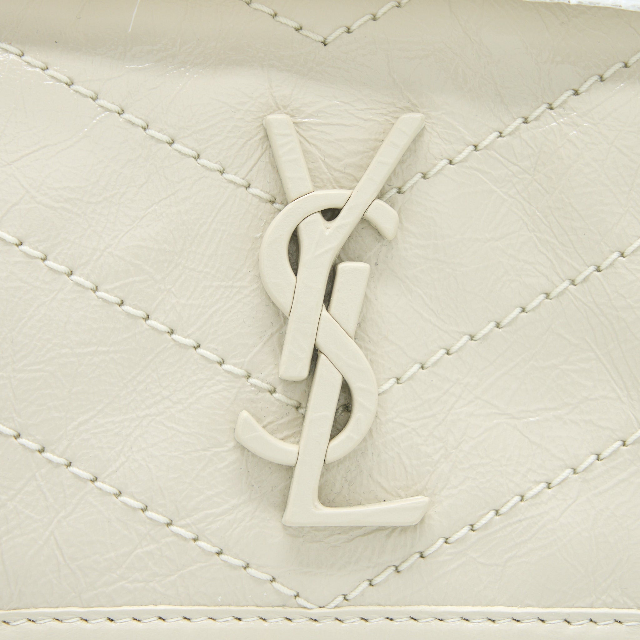 saint-laurent-niki-baby-chain-bag-in-crinkled-calfskin-blanc-shw