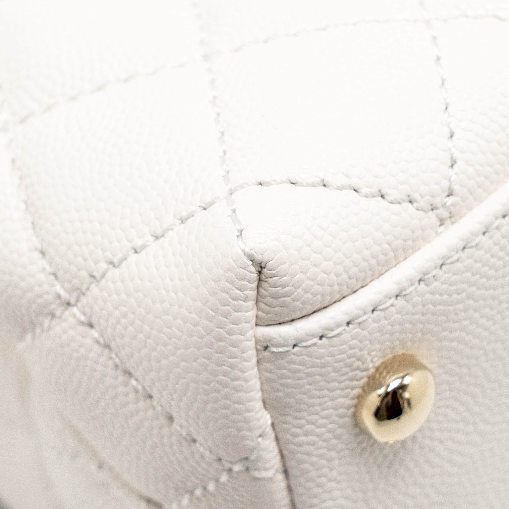 chanel-mini-coco-handle-caviar-white-lghw-microchip-1