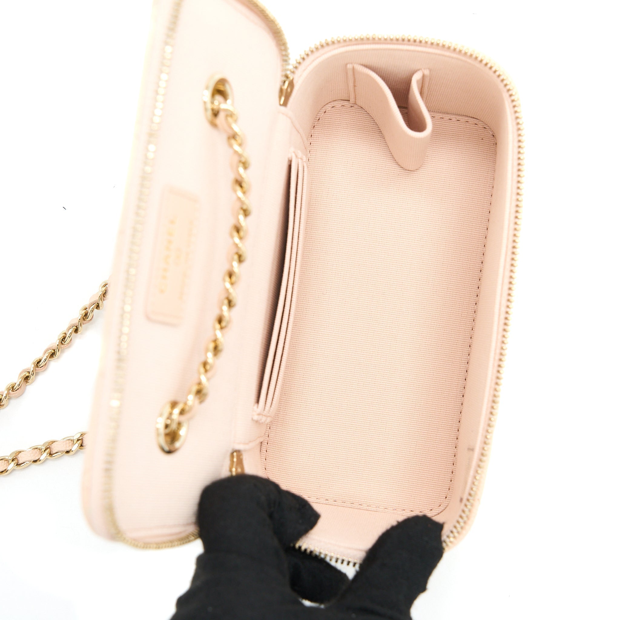 chanel-long-vanity-case-caviar-light-pink-lghw