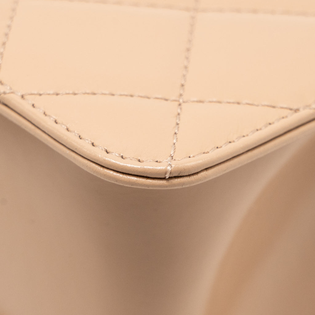 chanel-gold-crush-mini-flap-bag-calfskin-beige-ghw-microchip
