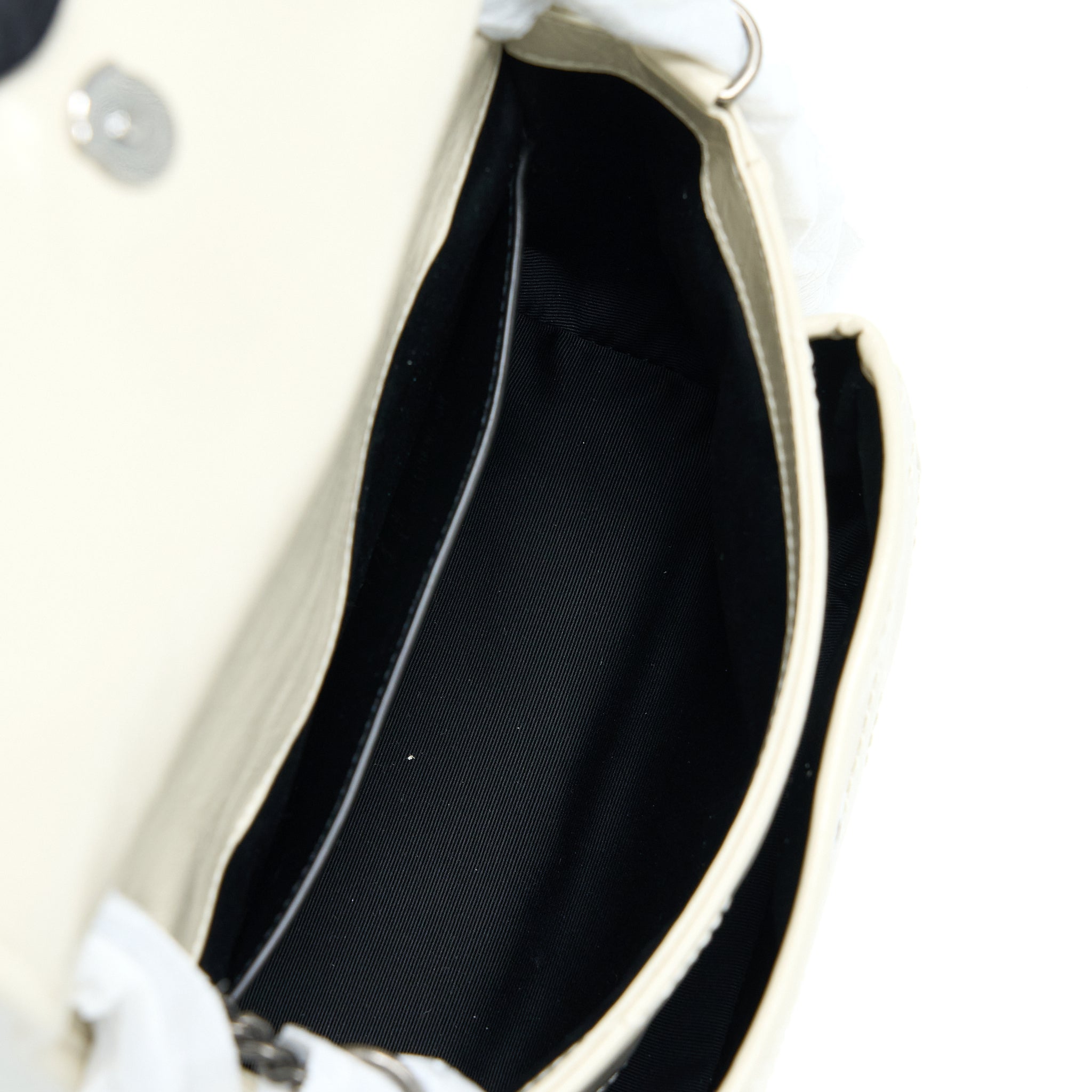saint-laurent-niki-baby-chain-bag-in-crinkled-calfskin-blanc-shw