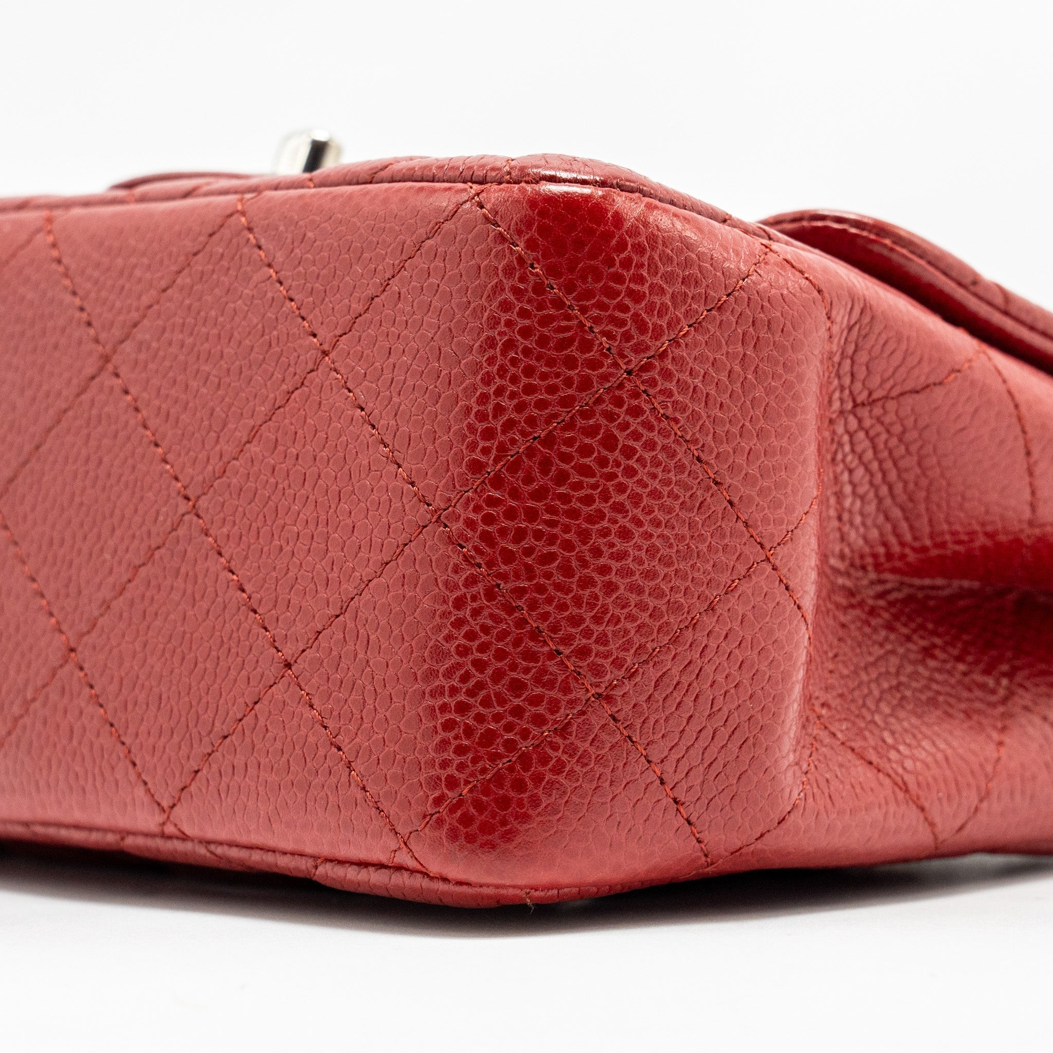 chanel-mini-square-red