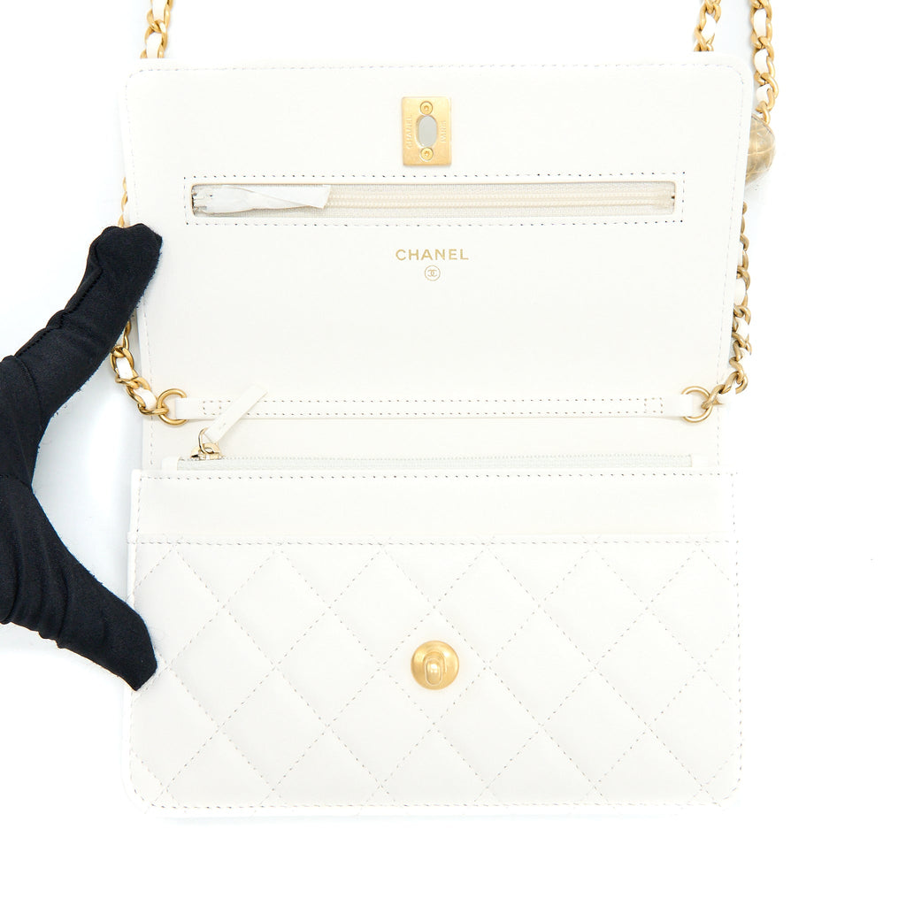 chanel-limited-wallet-on-chain-calfskin-black-ghw