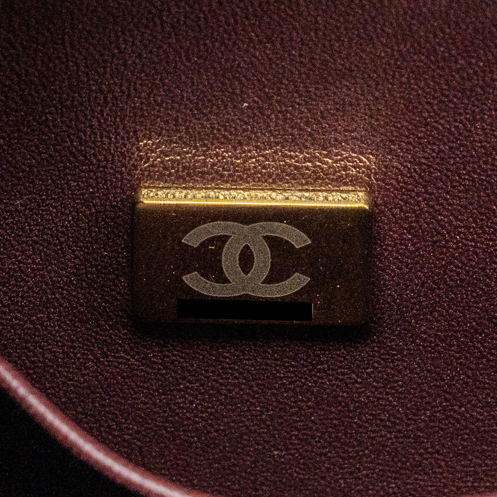 chanel-medium-coco-handle-lizard-embossed-handle-caviar-black-lghw-microchip