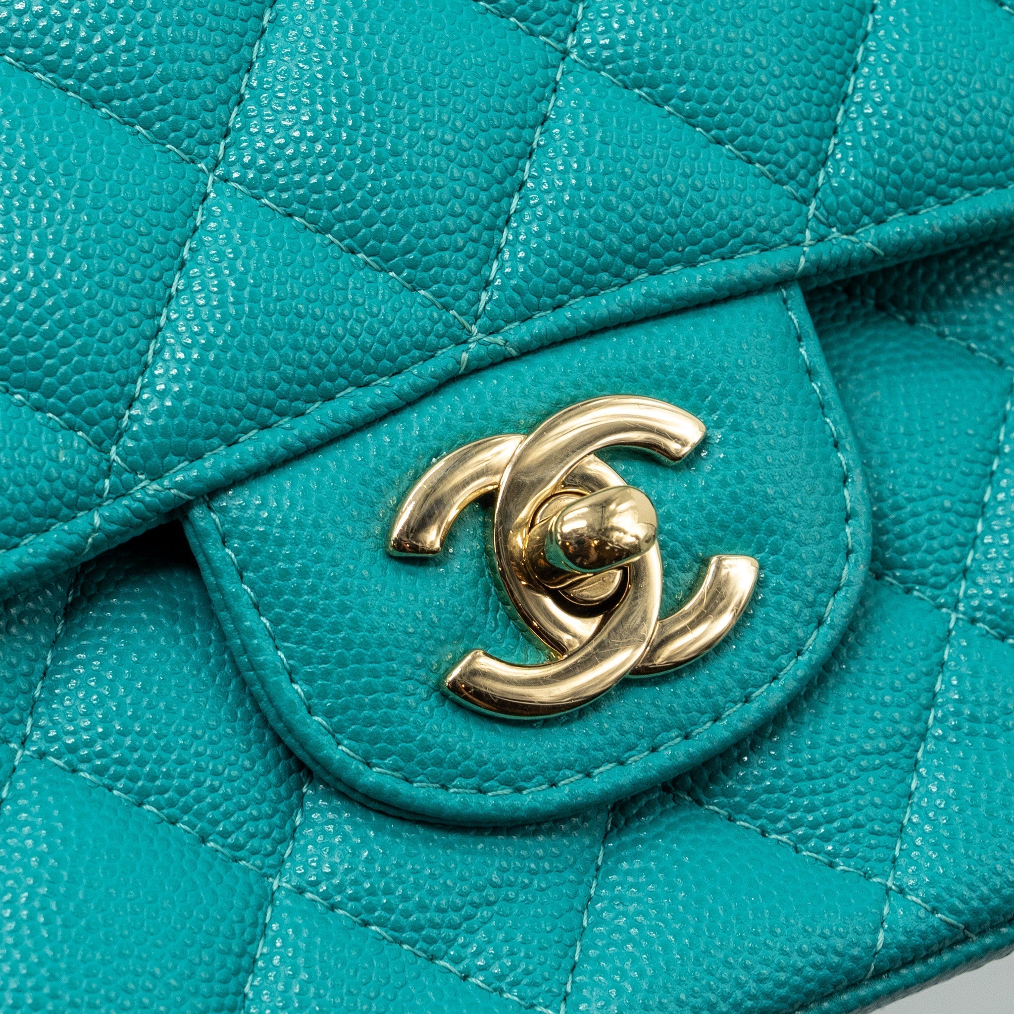 chanel-medium-classic-double-flap-bag-caviar-bright-blue-lghw