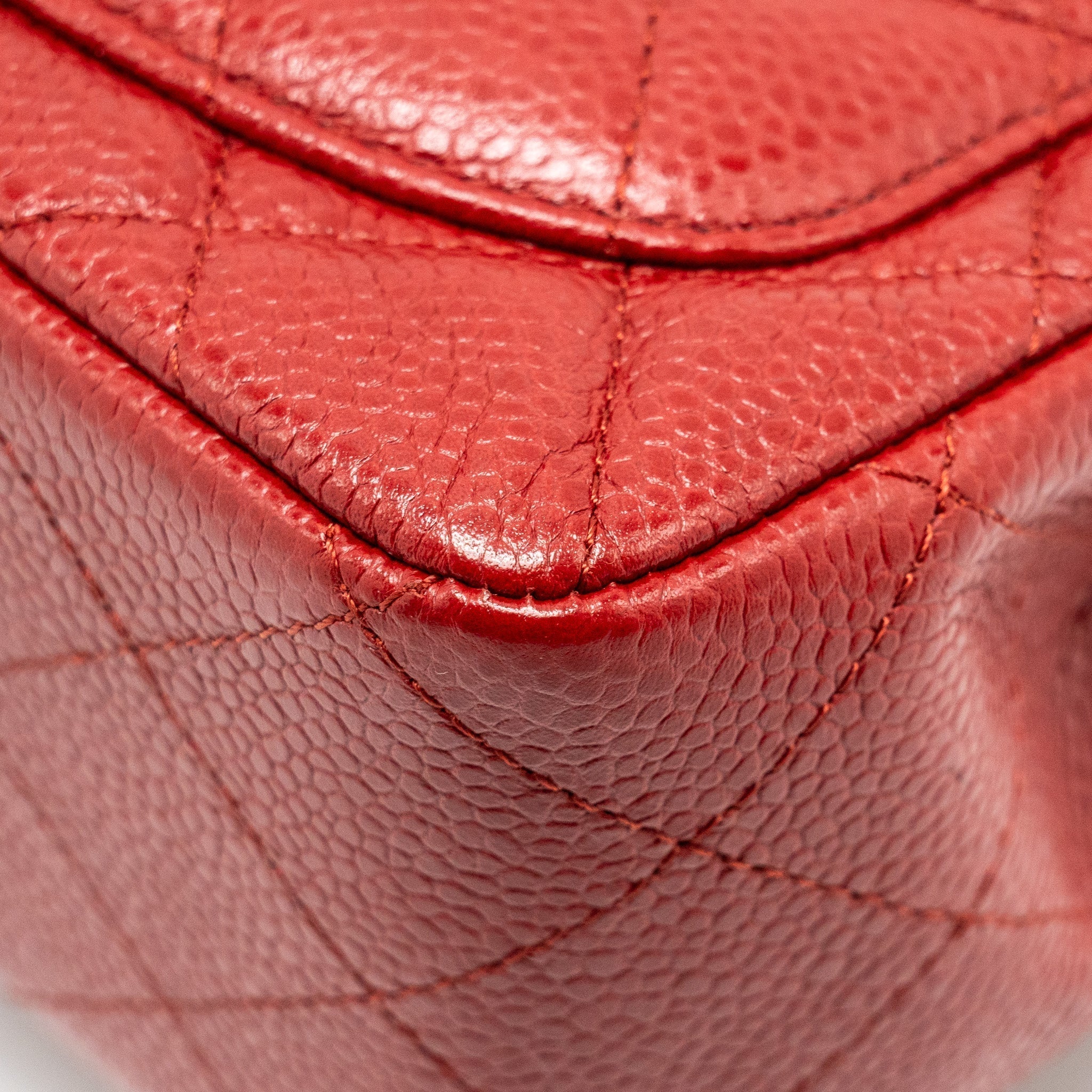 chanel-mini-square-red