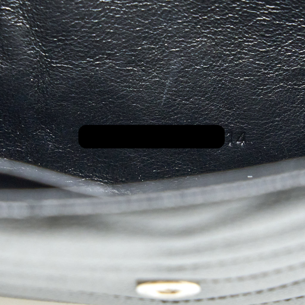 saint-laurent-envelop-chain-wallet-grained-calfskin-black-shw
