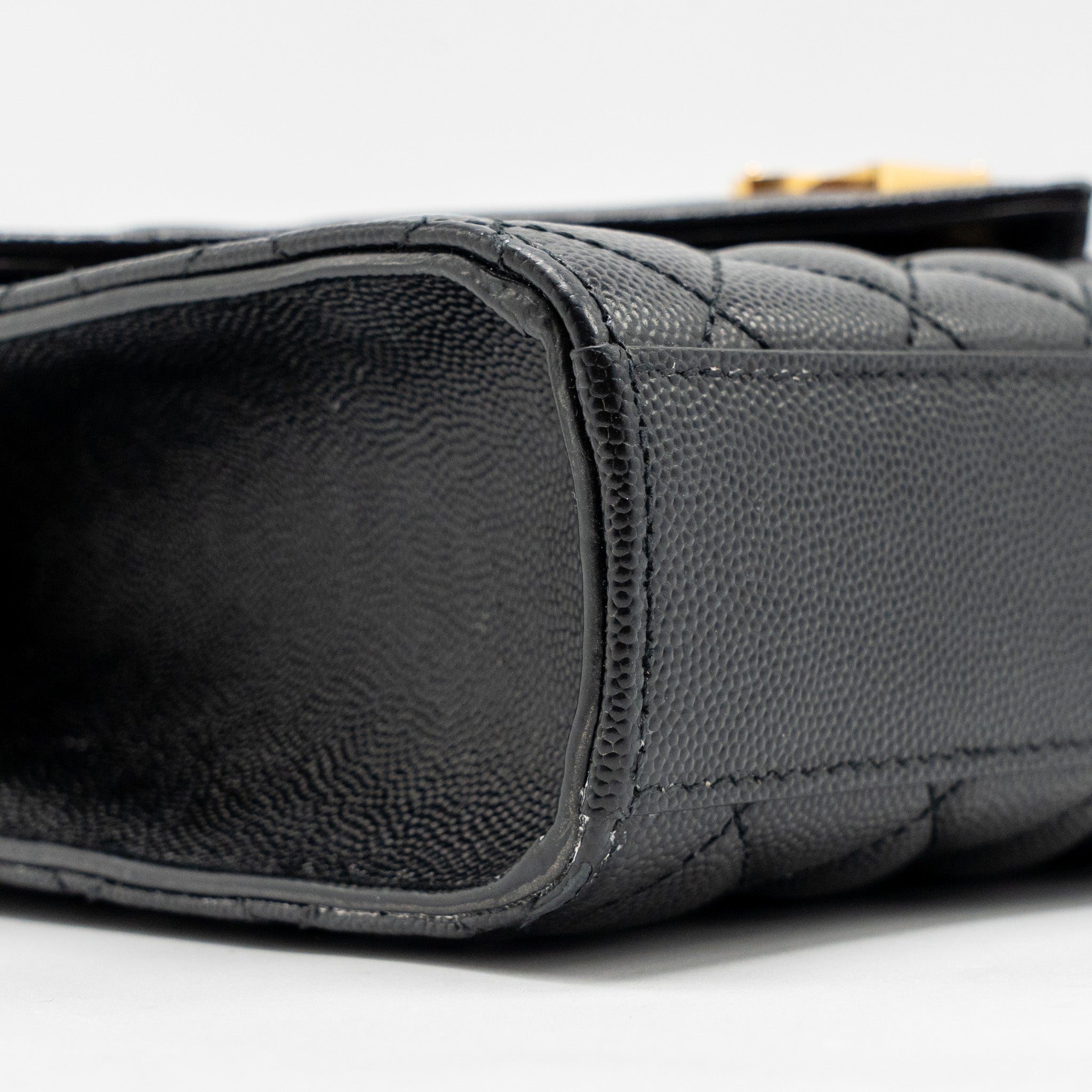 saint-laurent-ysl-medium-envelope-bag-calfskin-black-ghw