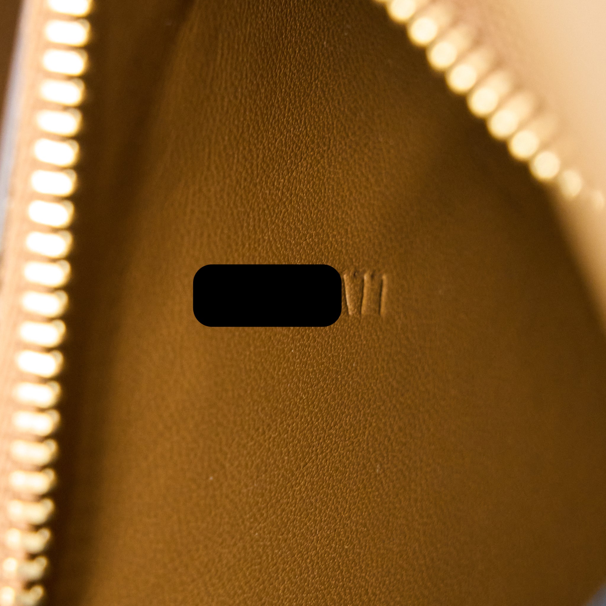 celine-medium-classic-box-bag-calfskin-caramel-brushed-ghw