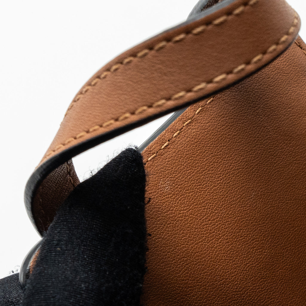 loewe-mini-hammock-drawstring-calfskin-tan-shw