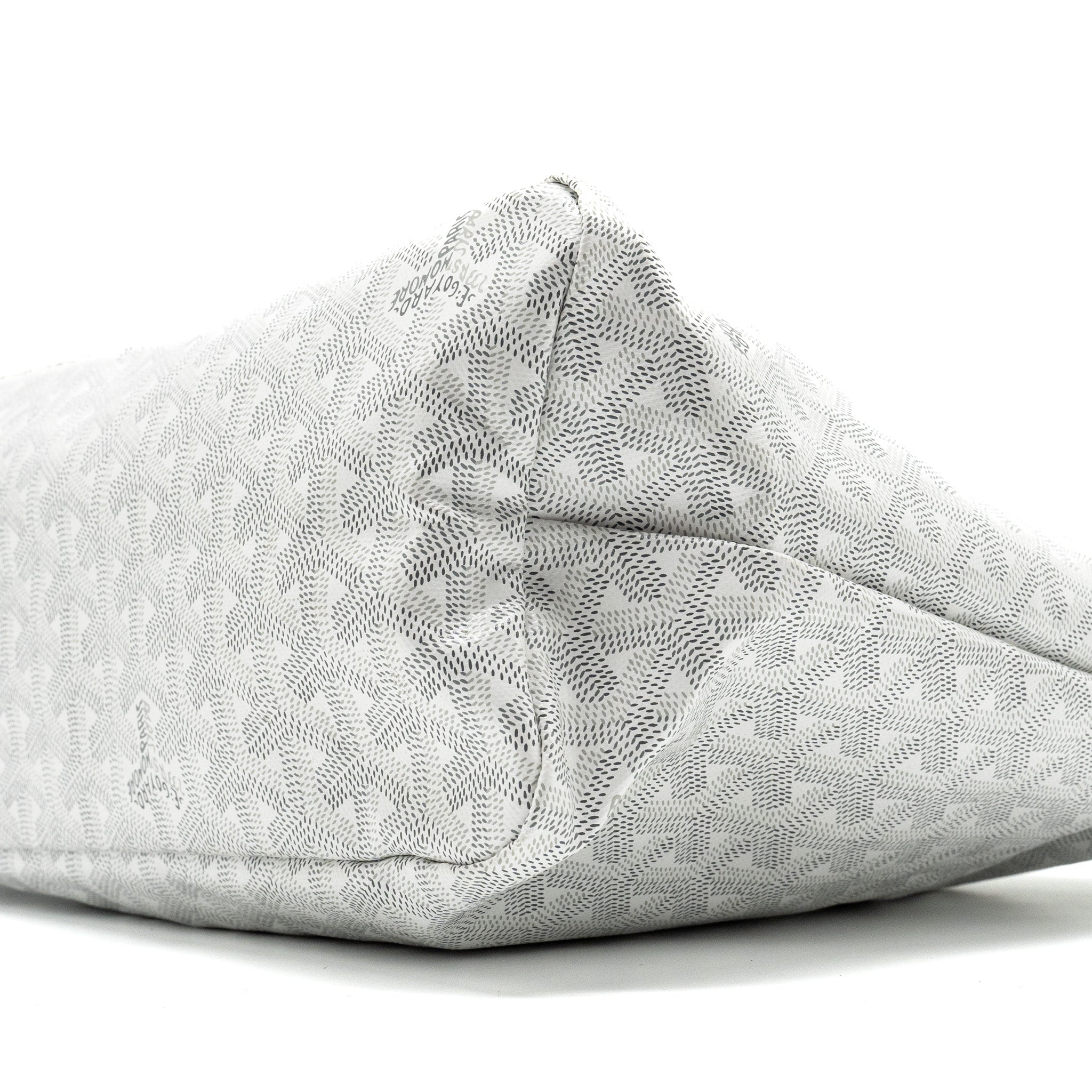 goyard-boheme-hobo-bag-goyardline-canvas-calfskin-white-shw