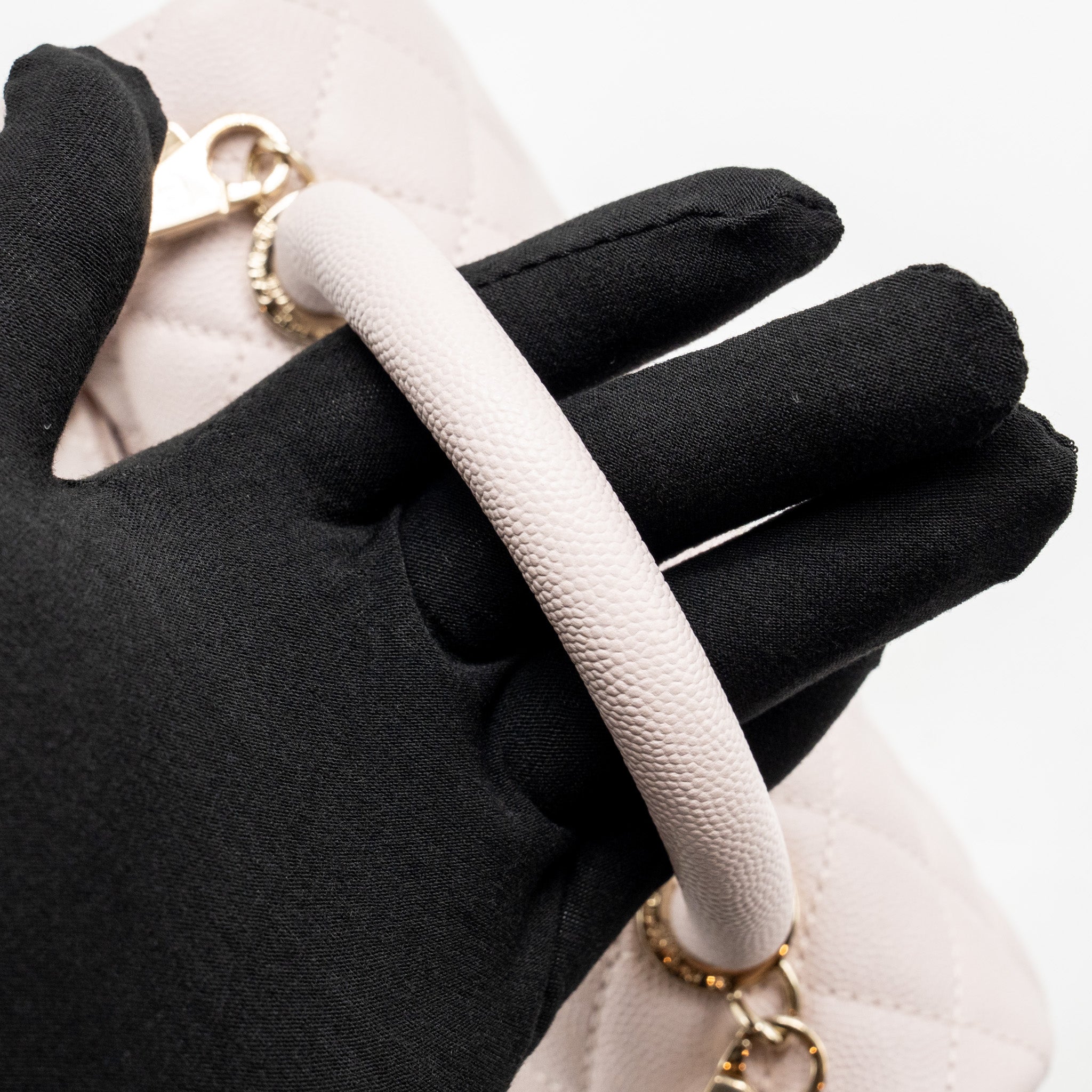 chanel-small-coco-handle-caviar-light-pink-lghw-1