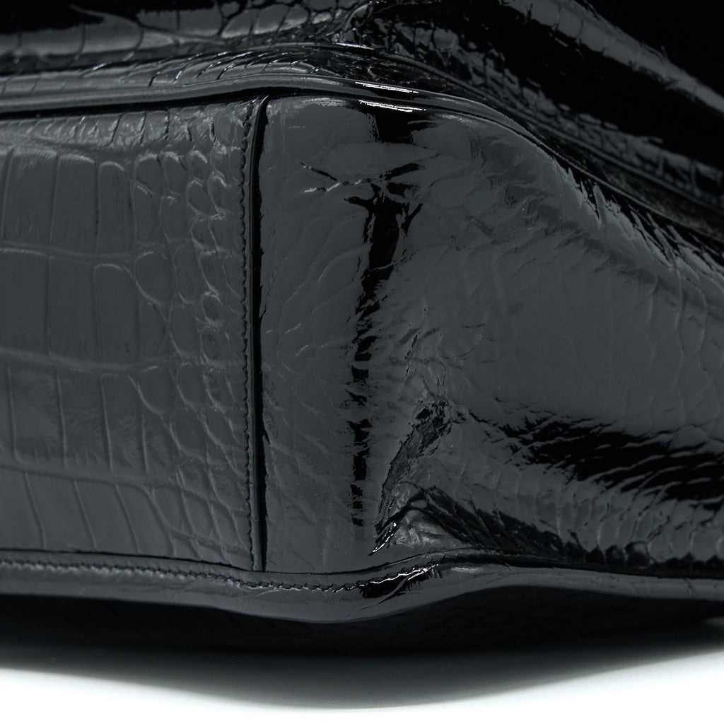 saint-laurent-medium-niki-chain-bag-patent-black-and-shw