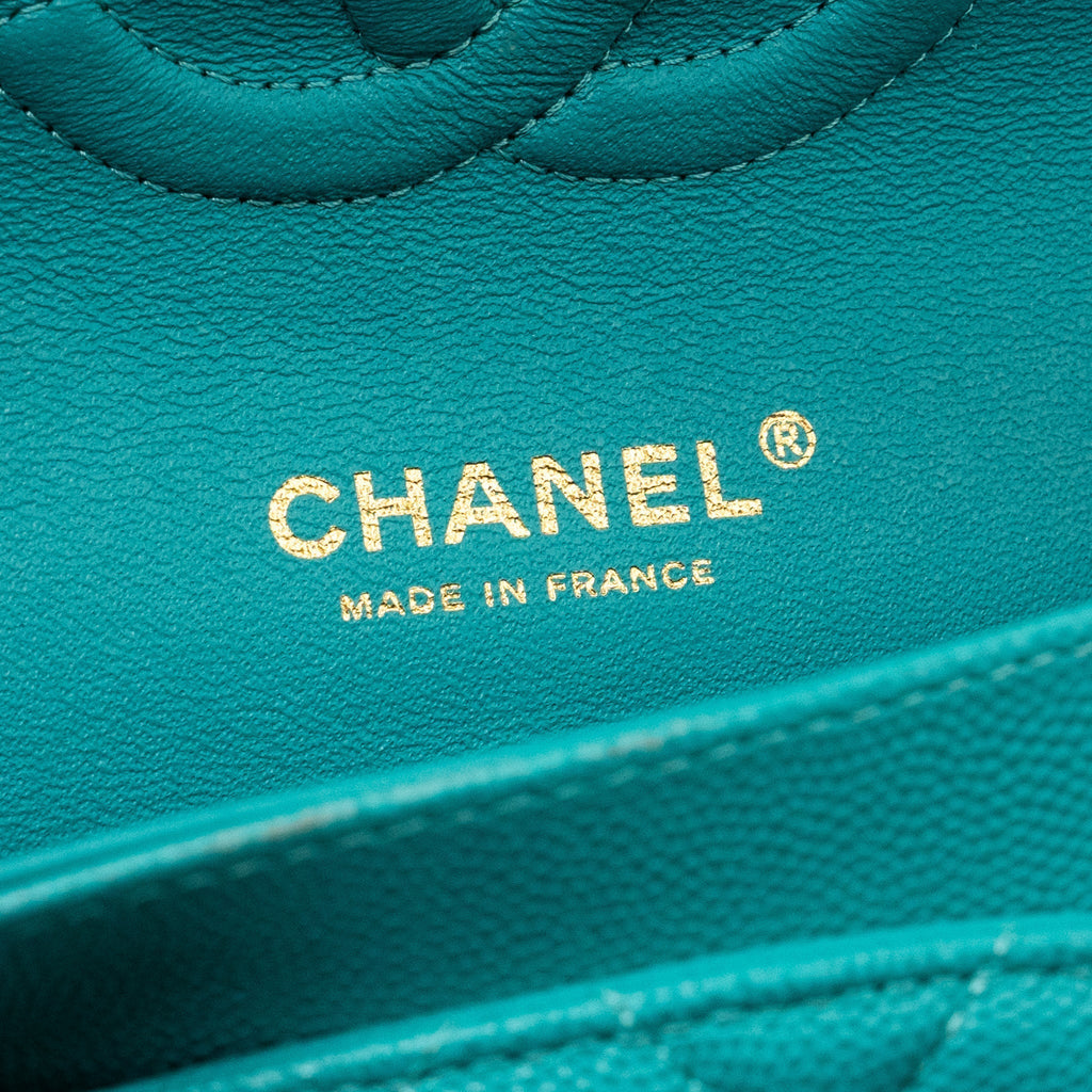 chanel-medium-classic-double-flap-bag-caviar-bright-blue-lghw