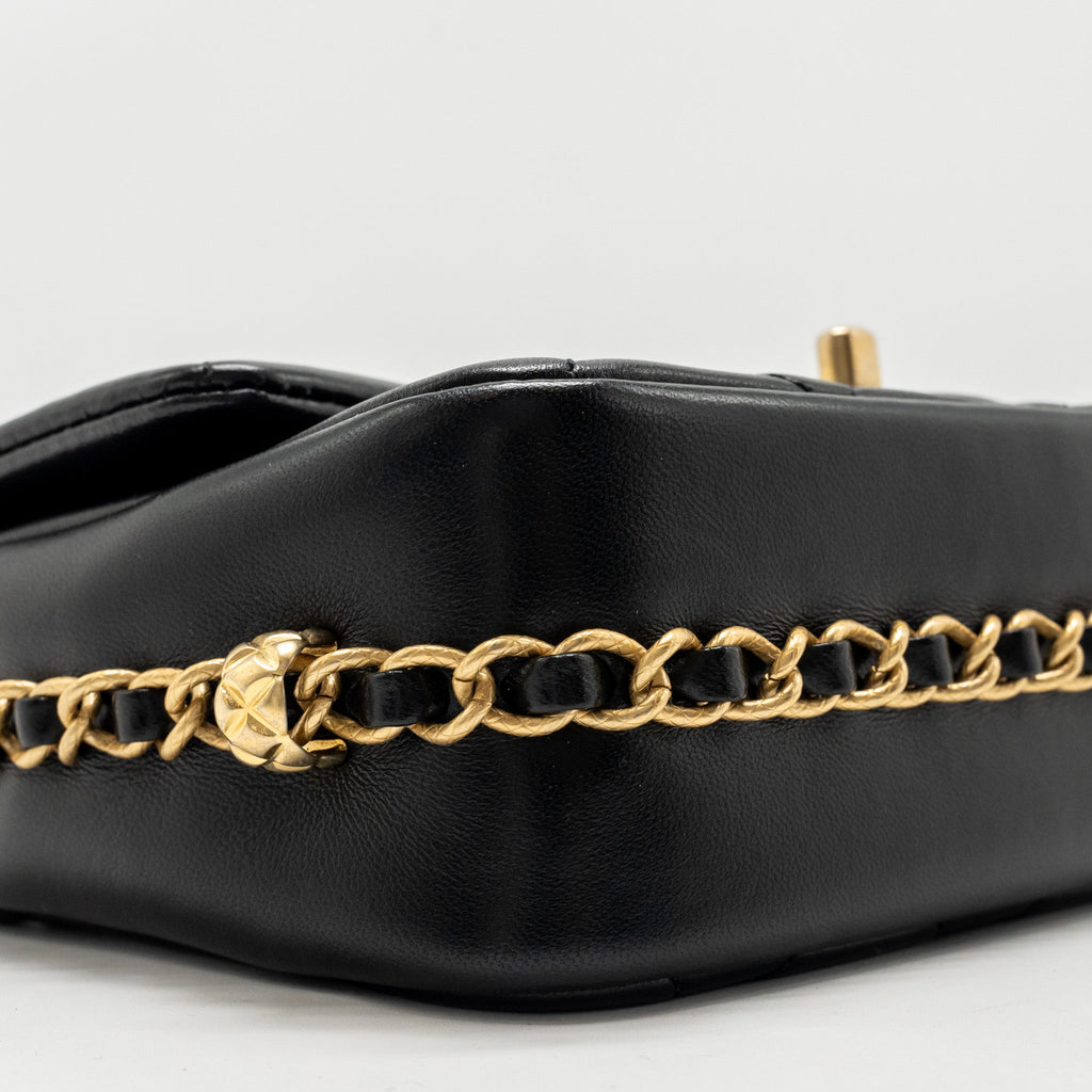 chanel-23b-mini-flap-bag-detail-chain-lambskin-black-ghwmicrochip-copy
