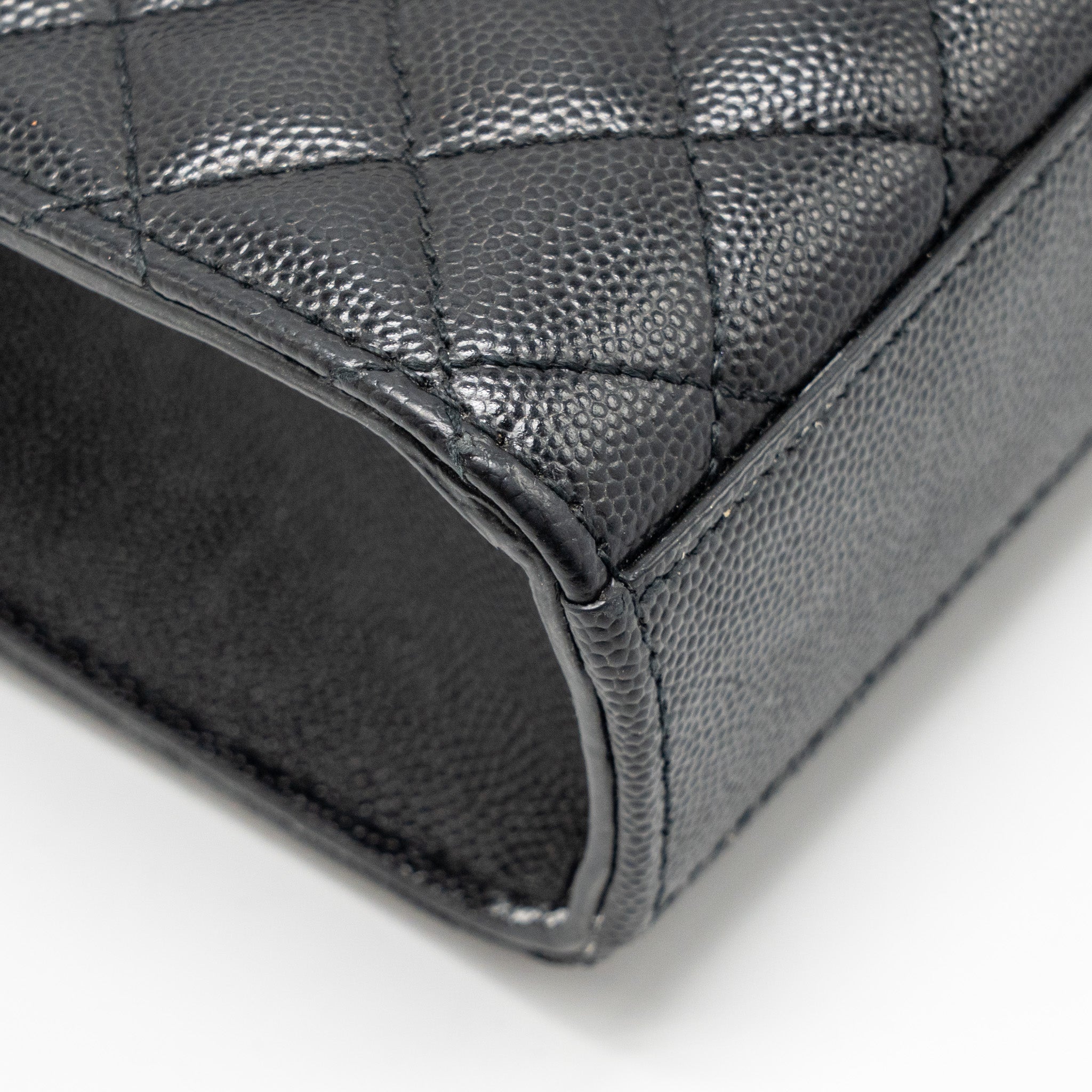 saint-laurent-ysl-medium-envelope-bag-calfskin-black-ghw