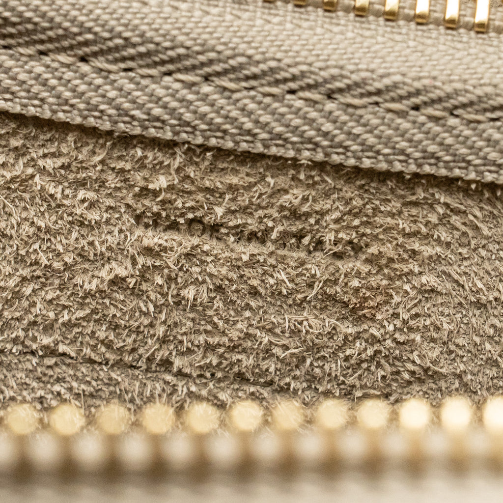 celine-pico-belt-bag-grained-calfskin-beige-ghw