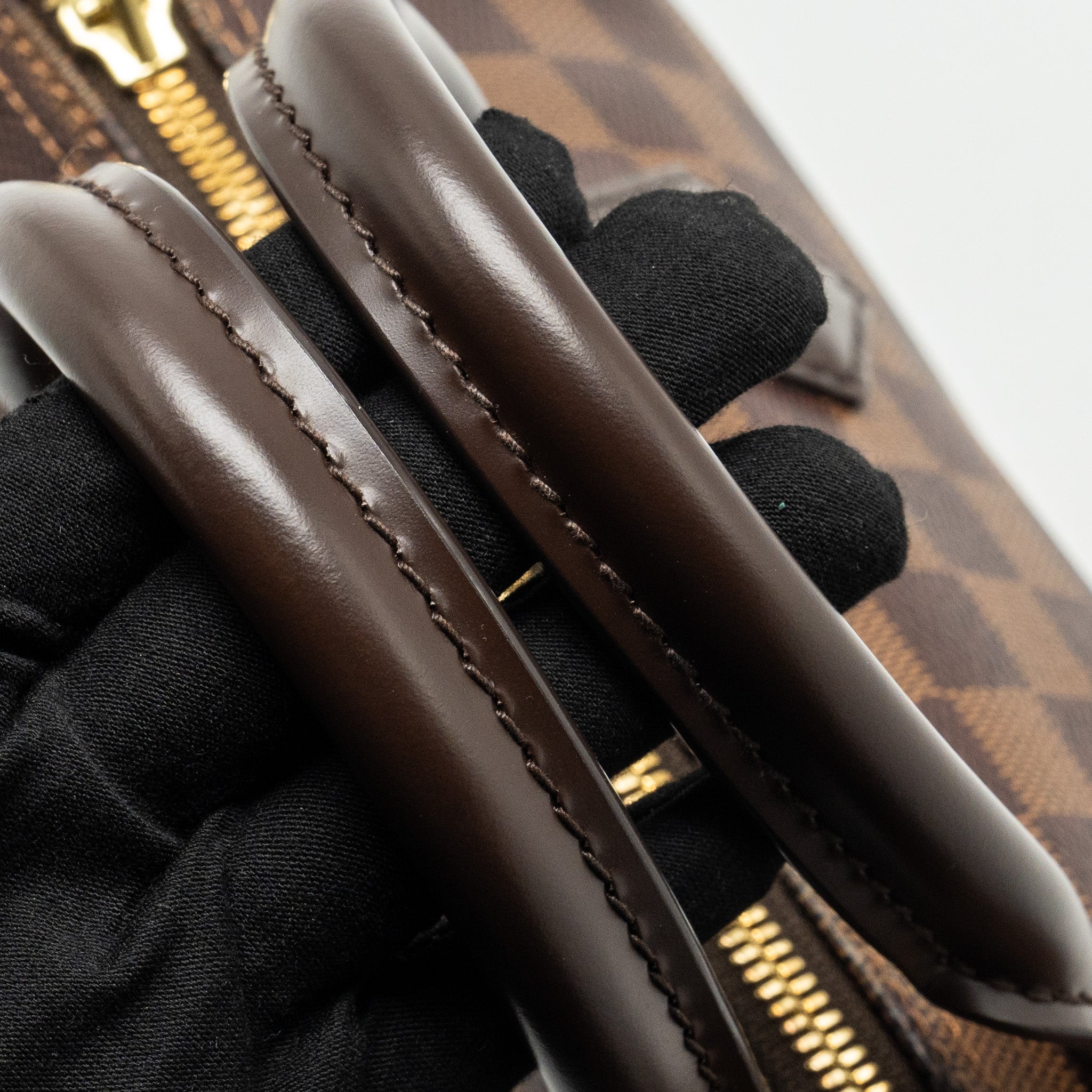 louis-vuitton-speedy-bandouliere-25-damier-ebene-ghw-3