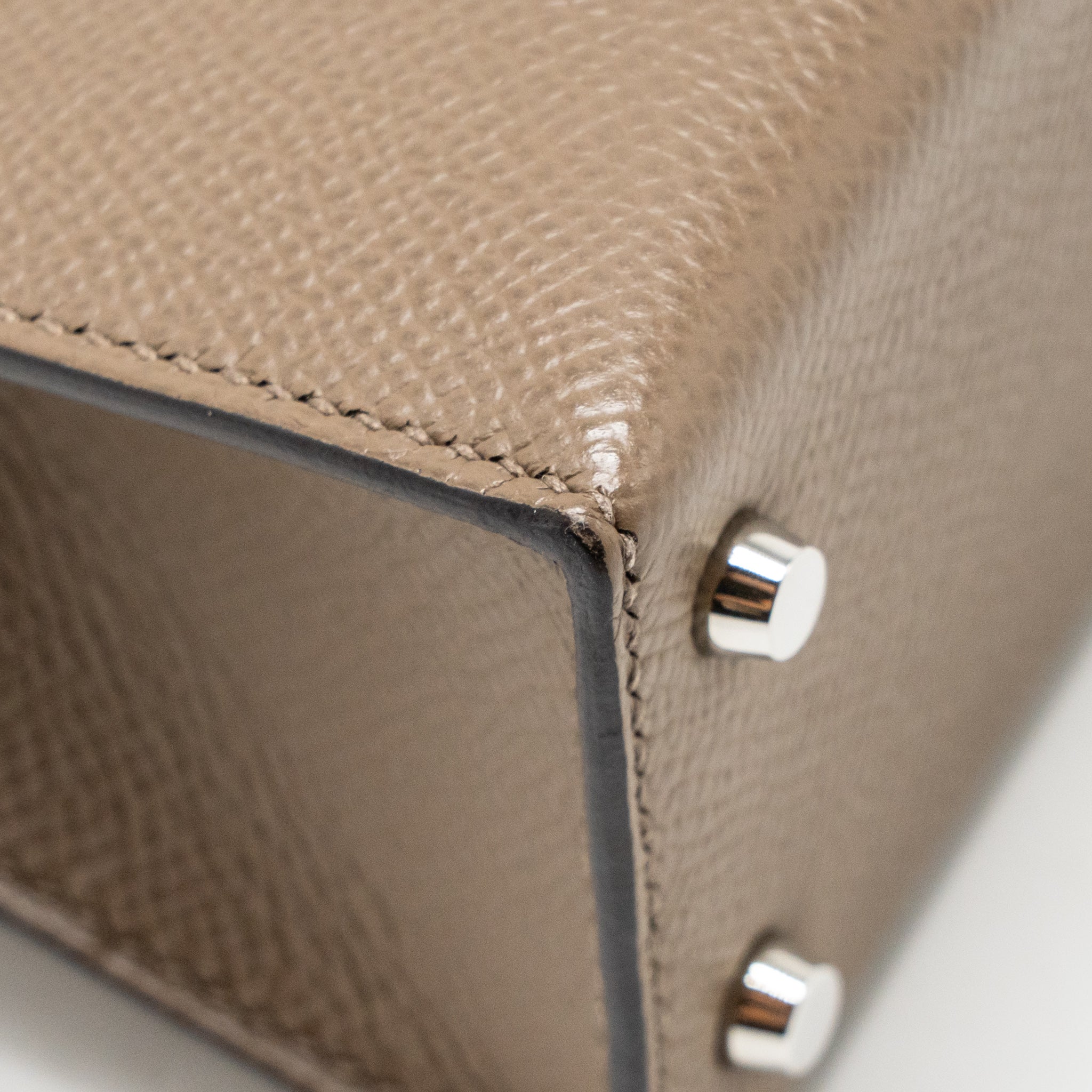 hermes-mini-kelly-ii-epsom-etoupe-alezan-biscuit-shw-stamp-z