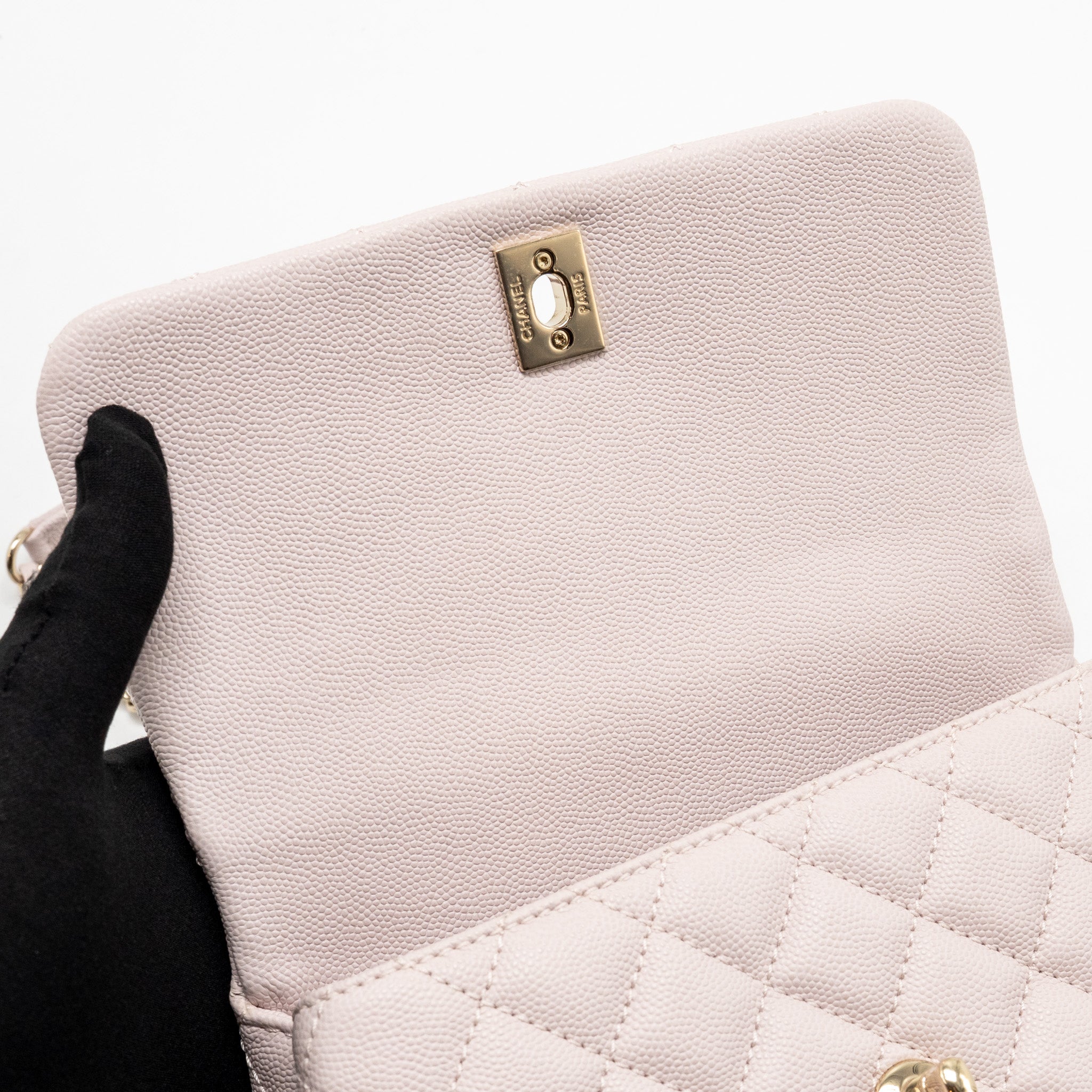 chanel-small-coco-handle-caviar-light-pink-lghw-1