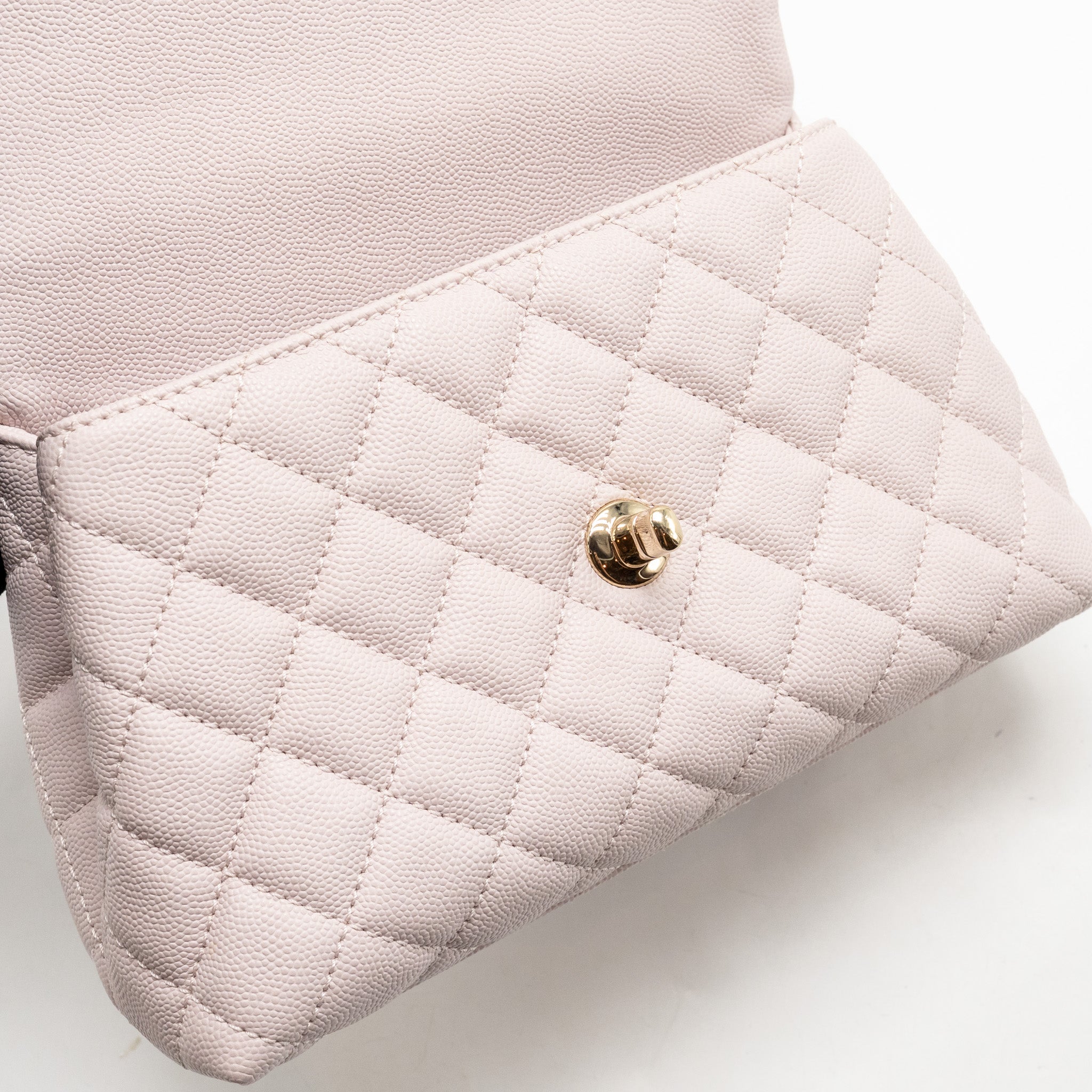 chanel-small-coco-handle-caviar-light-pink-lghw-1