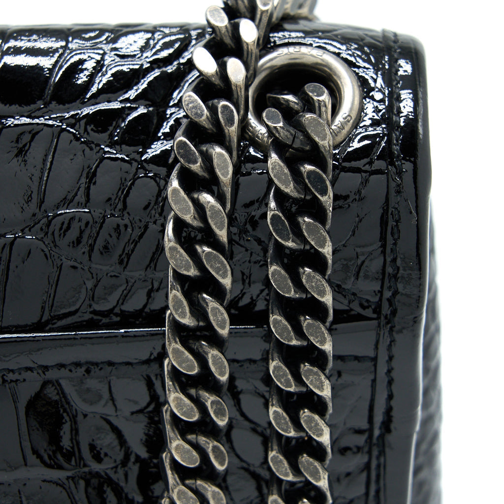 saint-laurent-medium-niki-chain-bag-patent-black-and-shw