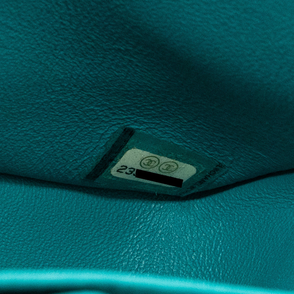 chanel-medium-classic-double-flap-bag-caviar-bright-blue-lghw