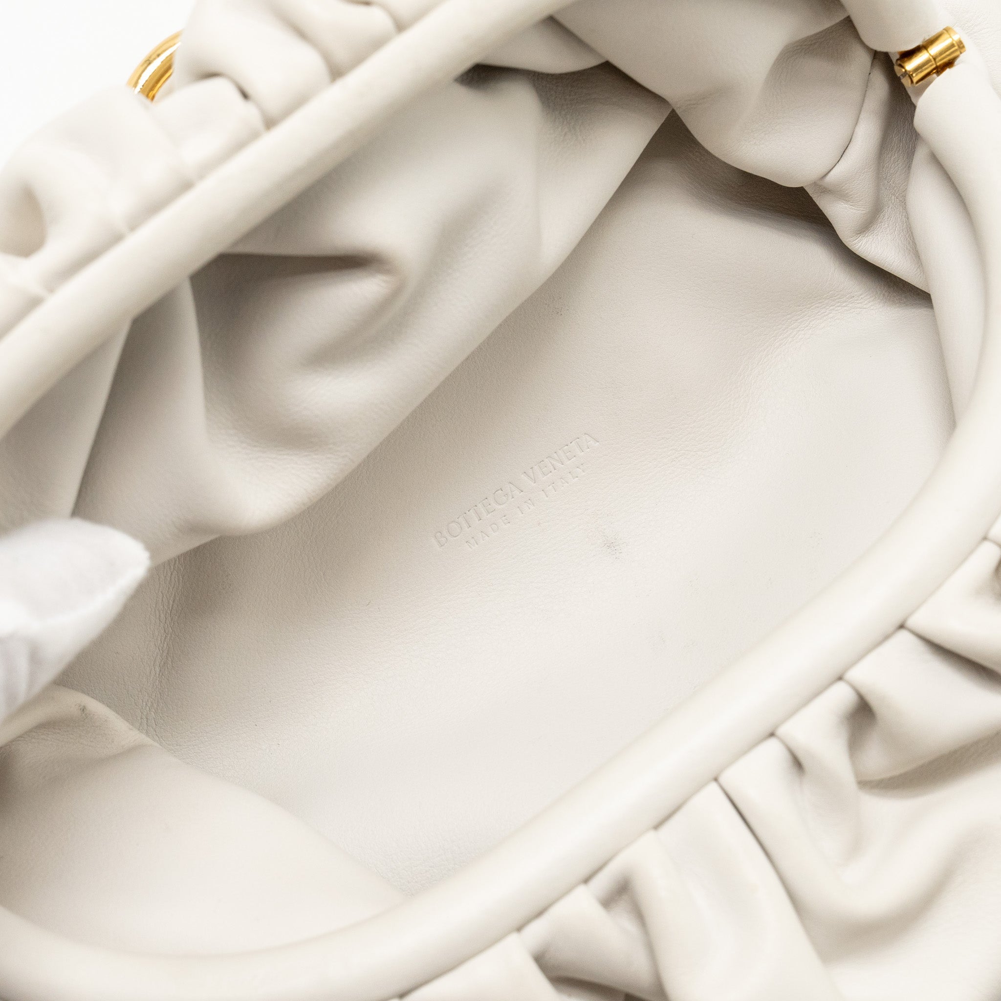 bottega-veneta-the-belt-chain-pouch-bag-calfskin-white-ghw