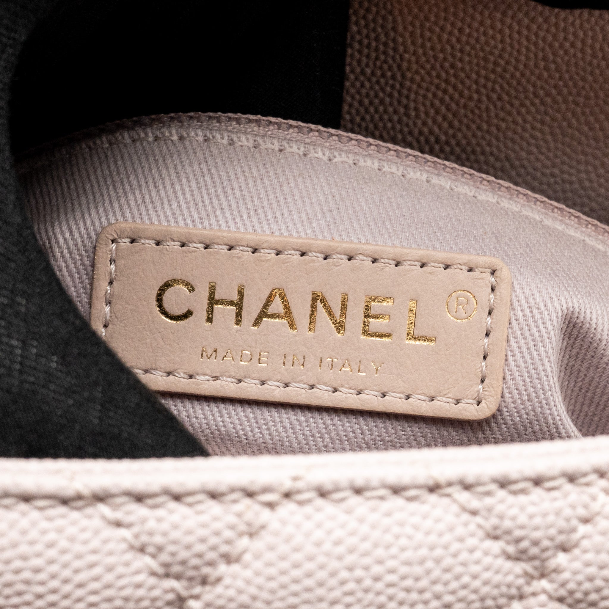 chanel-small-coco-handle-caviar-light-pink-lghw-1