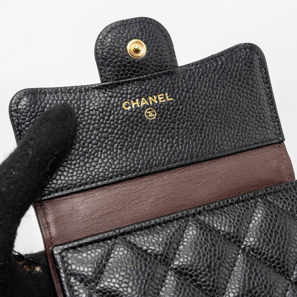 chanel-classic-compact-wallet-caviar-black-ghw-copy