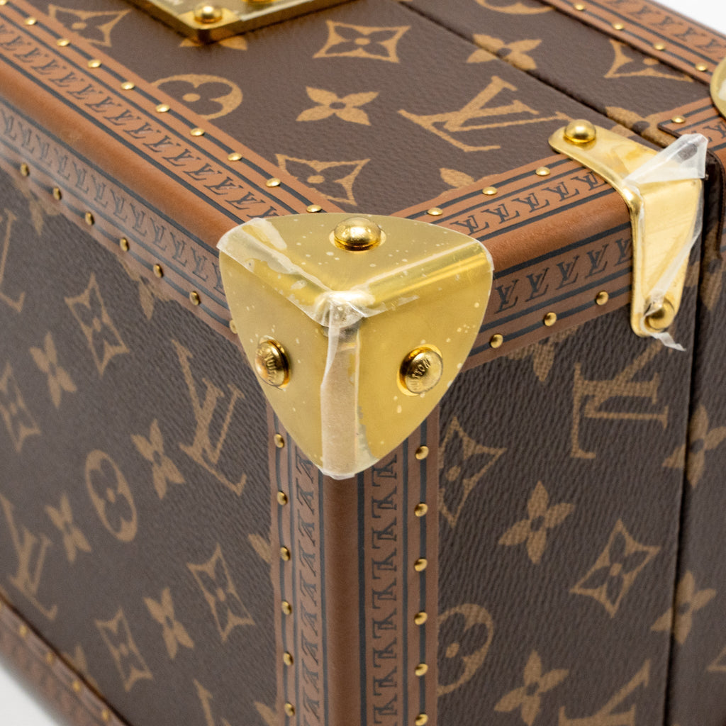 louis-vuitton-coffret-tresor-24-monogram-canvas-ghw