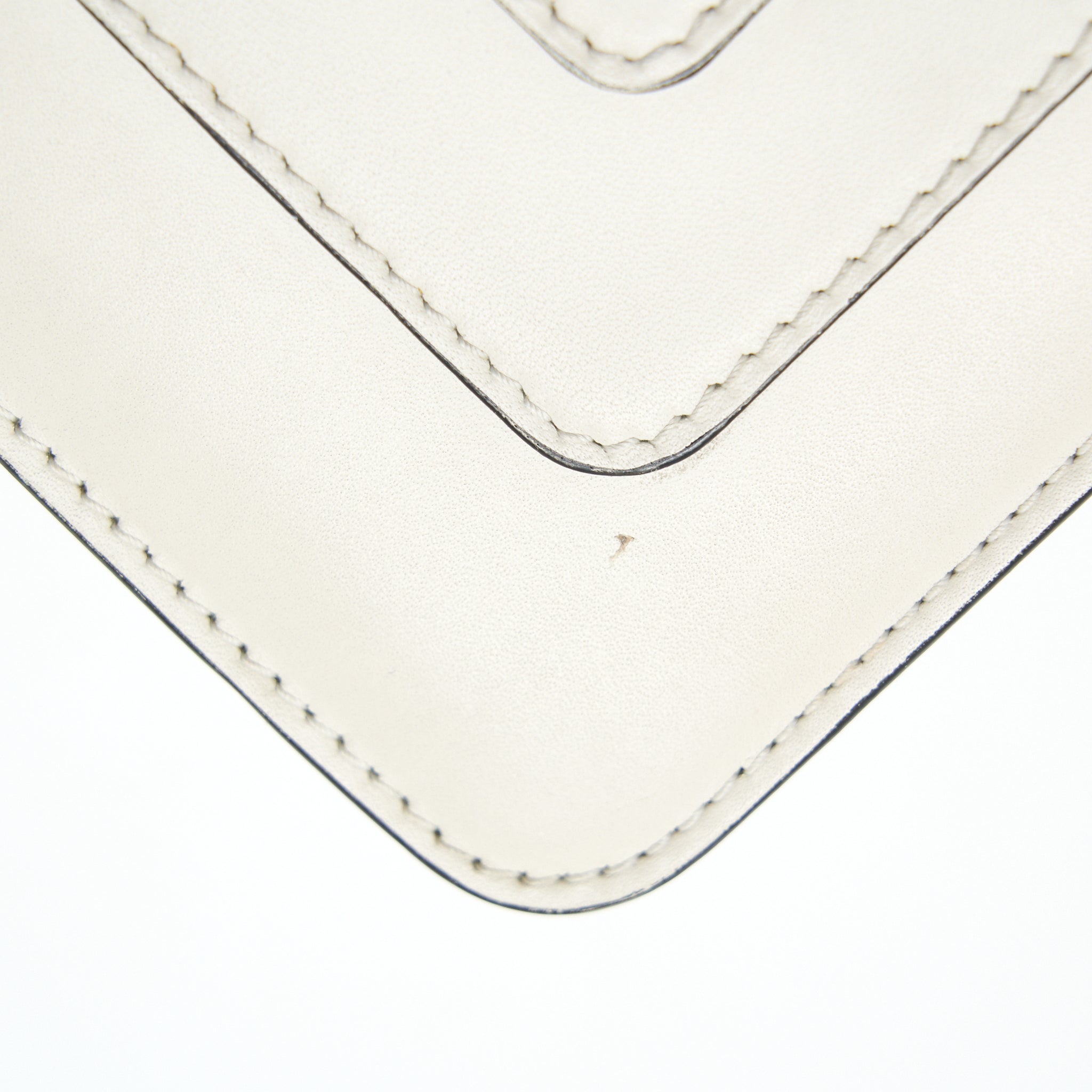 bvlgari-serpenti-forever-crossbody-bag-white-lghw