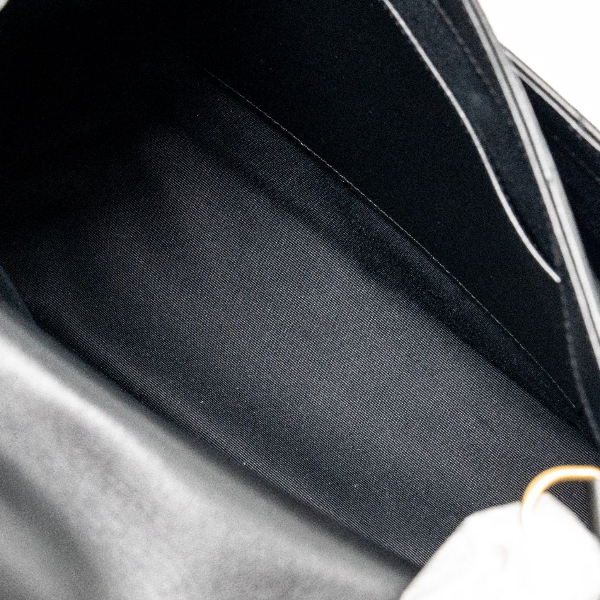 saint-laurent-medium-niki-bag-lambskin-black-ghw-1