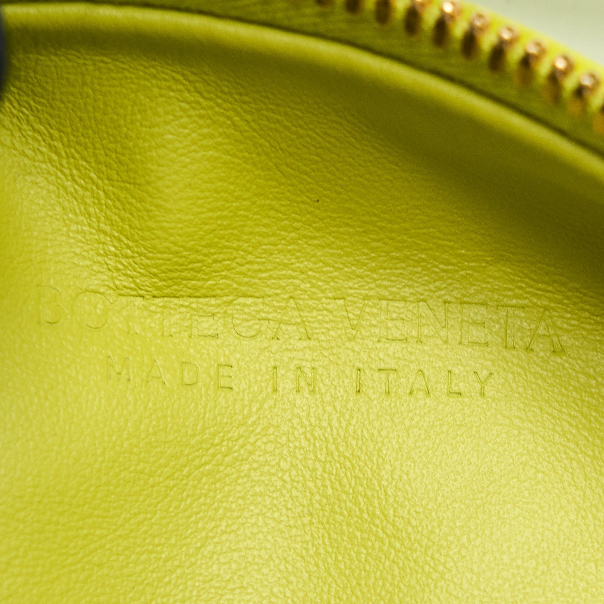 bottega-veneta-mini-jodie-kiwi-ghw