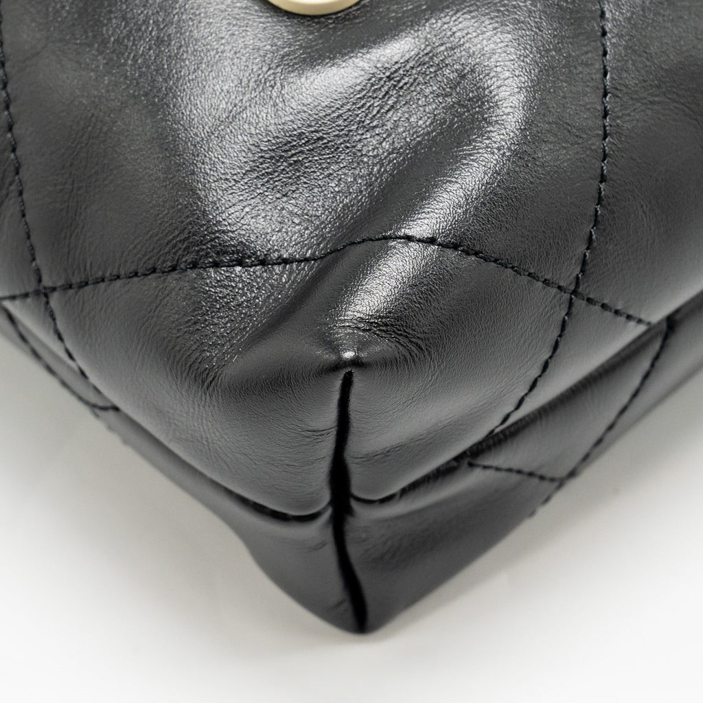 chanel-mini-22-bag-shiny-calfskin-black-ghw-microchip-copy