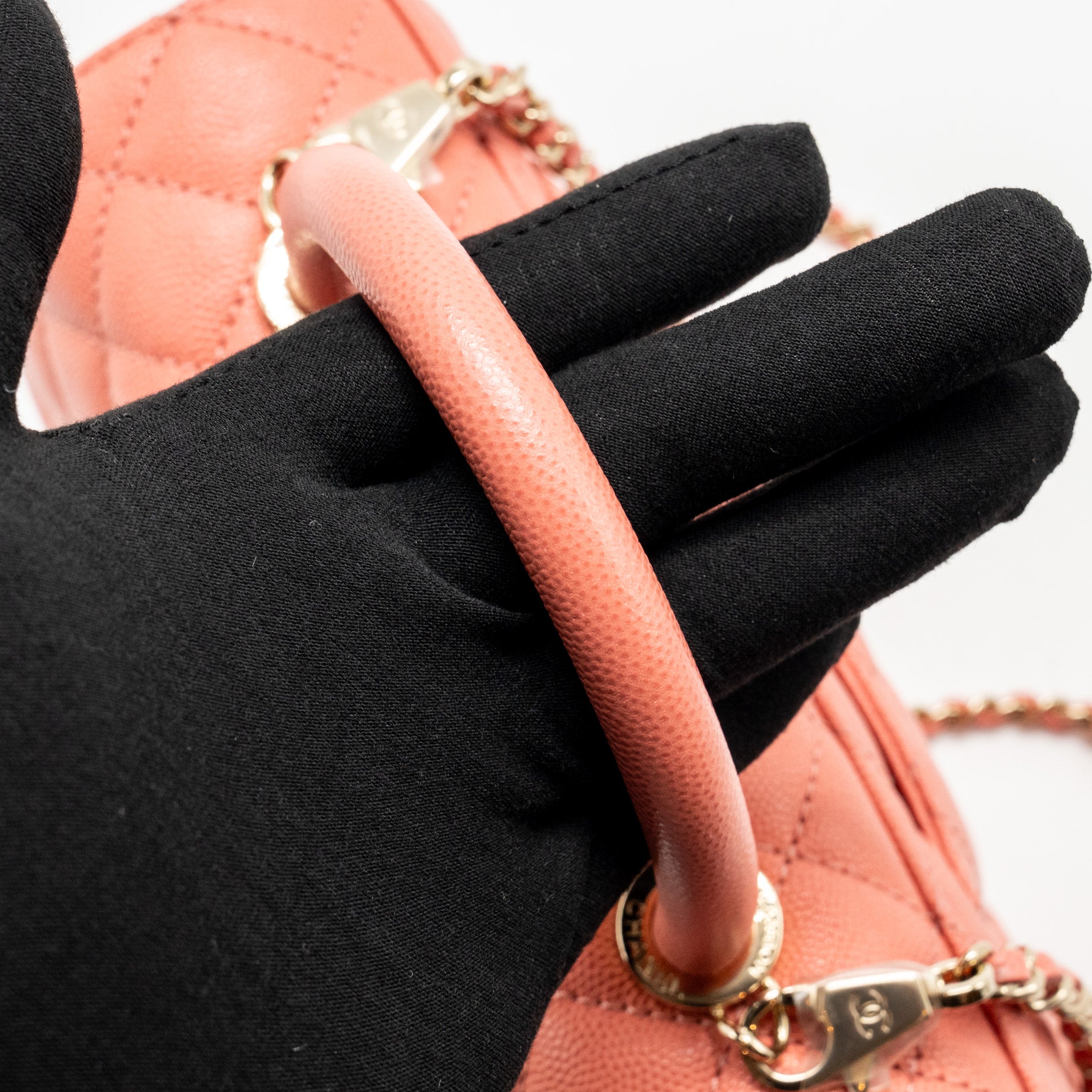 chanel-small-coco-handle-caviar-pink-lghw-microchip