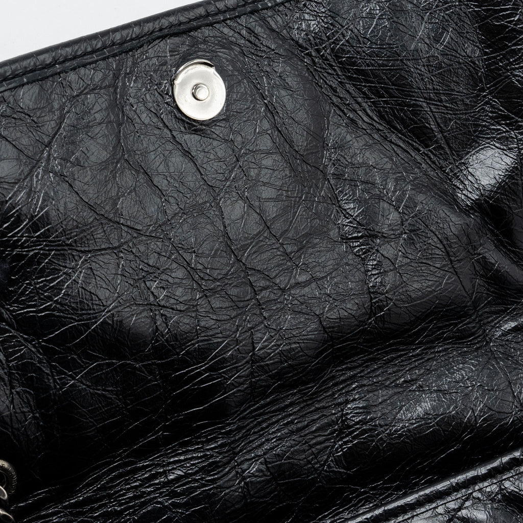 saint-laurent-medium-niki-calfskin-leather-black-shw