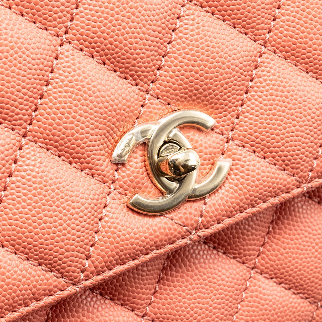 chanel-small-coco-handle-caviar-pink-lghw-microchip
