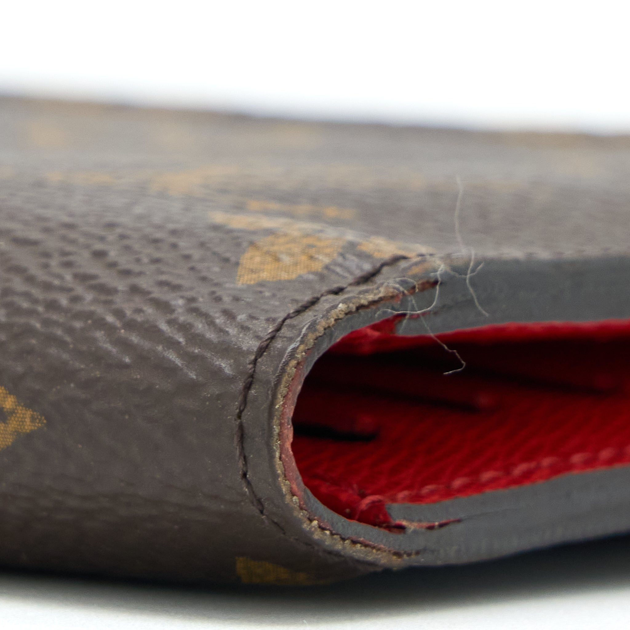 louis-vuitton-double-zipper-wallet-monogram-canvas-ghw