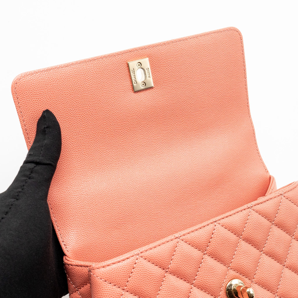 chanel-small-coco-handle-caviar-pink-lghw-microchip