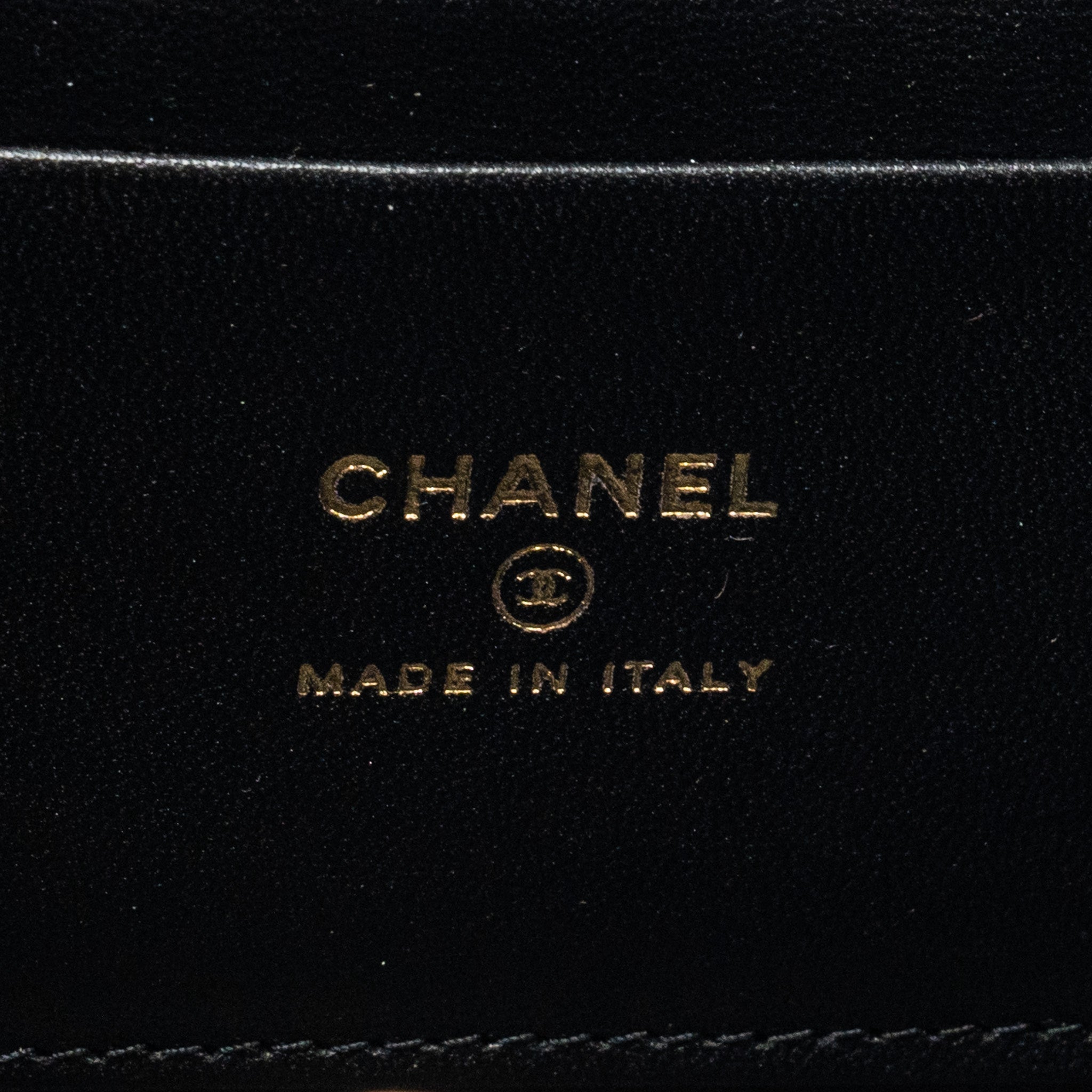 chanel-top-handle-long-vanity-case-lambskin-black-lghw-microchip-1