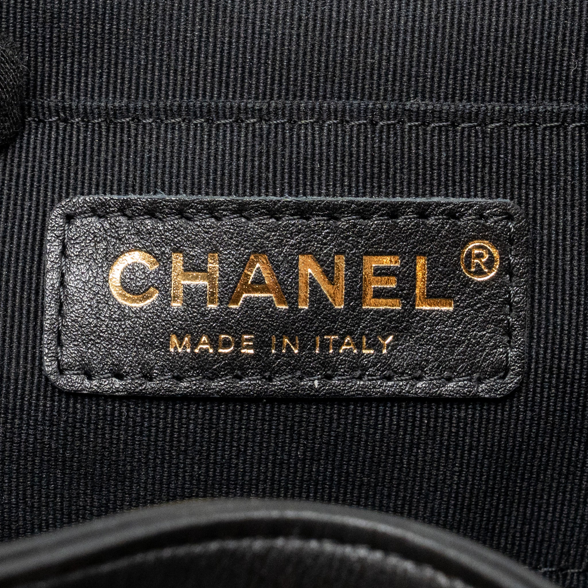 chanel-mini-duma-backpack-calfskin-black-lghwmicrochip
