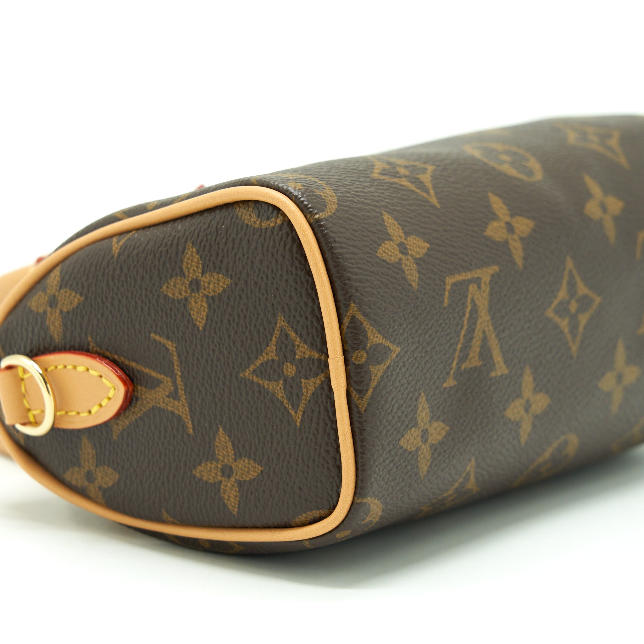 louis-vuitton-new-nano-speedy-monogram-canvas-year-2022