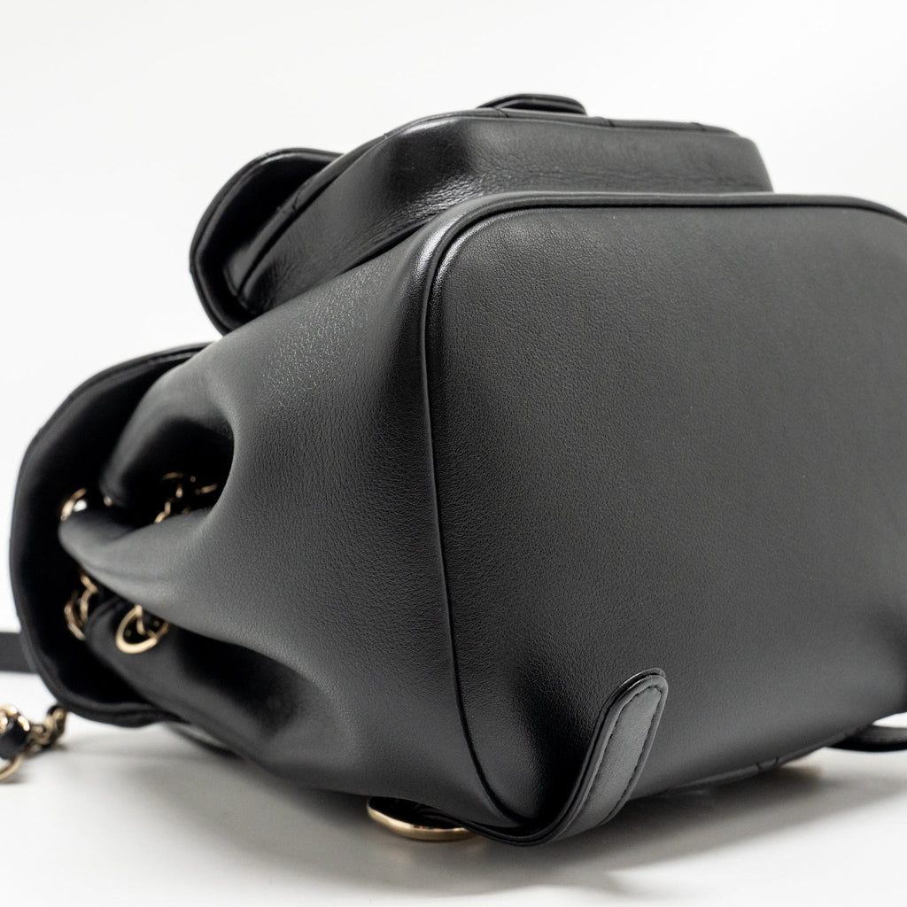 chanel-mini-duma-backpack-calfskin-black-lghwmicrochip
